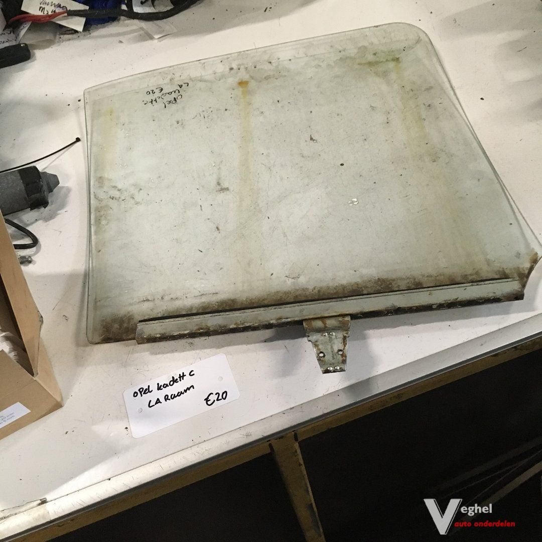 Opel Kadett C Ruit Linksachter, Auto-onderdelen, Ruiten en Toebehoren, Ophalen, Gebruikt, -, -