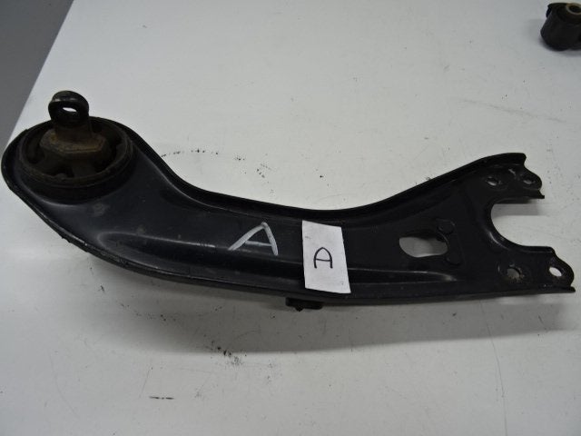 REACTIESTANG LINKS ACHTER Hyundai iX35 (LM), Hyundai Motor Deutschland GmbH, Gebruikt, Kaiserleipromenade 5
63067  Offenbach am Main, DE