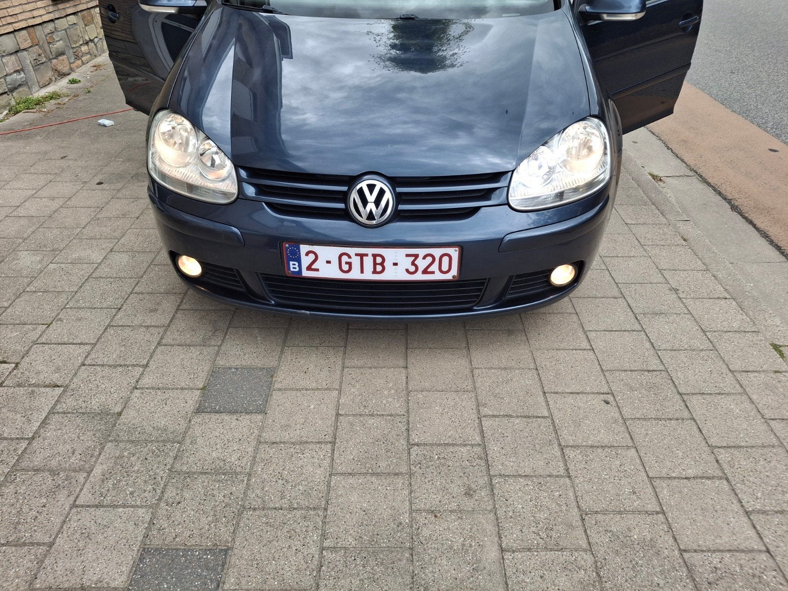 golf 5 1500 euros disparu de toute urgence faute de place, Autos, Verrouillage central, Achat, Boîte manuelle, 5 portes