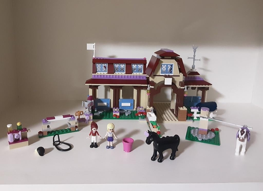 Grand centre équestre Lego Friends, Enlèvement ou Envoi, Comme neuf, Ensemble complet, Lego