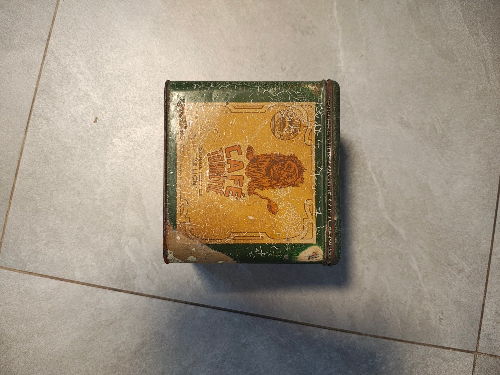 boîte Delhaize le lion, Collections, Enlèvement ou Envoi