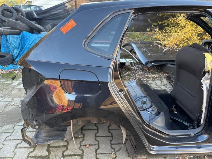 Snijdeel rechts-achter van een Volkswagen Polo (LC9X), Auto-onderdelen, Gebruikt, -, Volkswagen, -