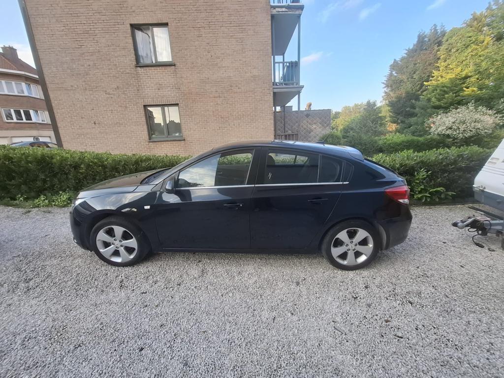 Chevrolet cruze voor export, Auto's, Voorwielaandrijving, Euro 5, Stof, 4 cilinders