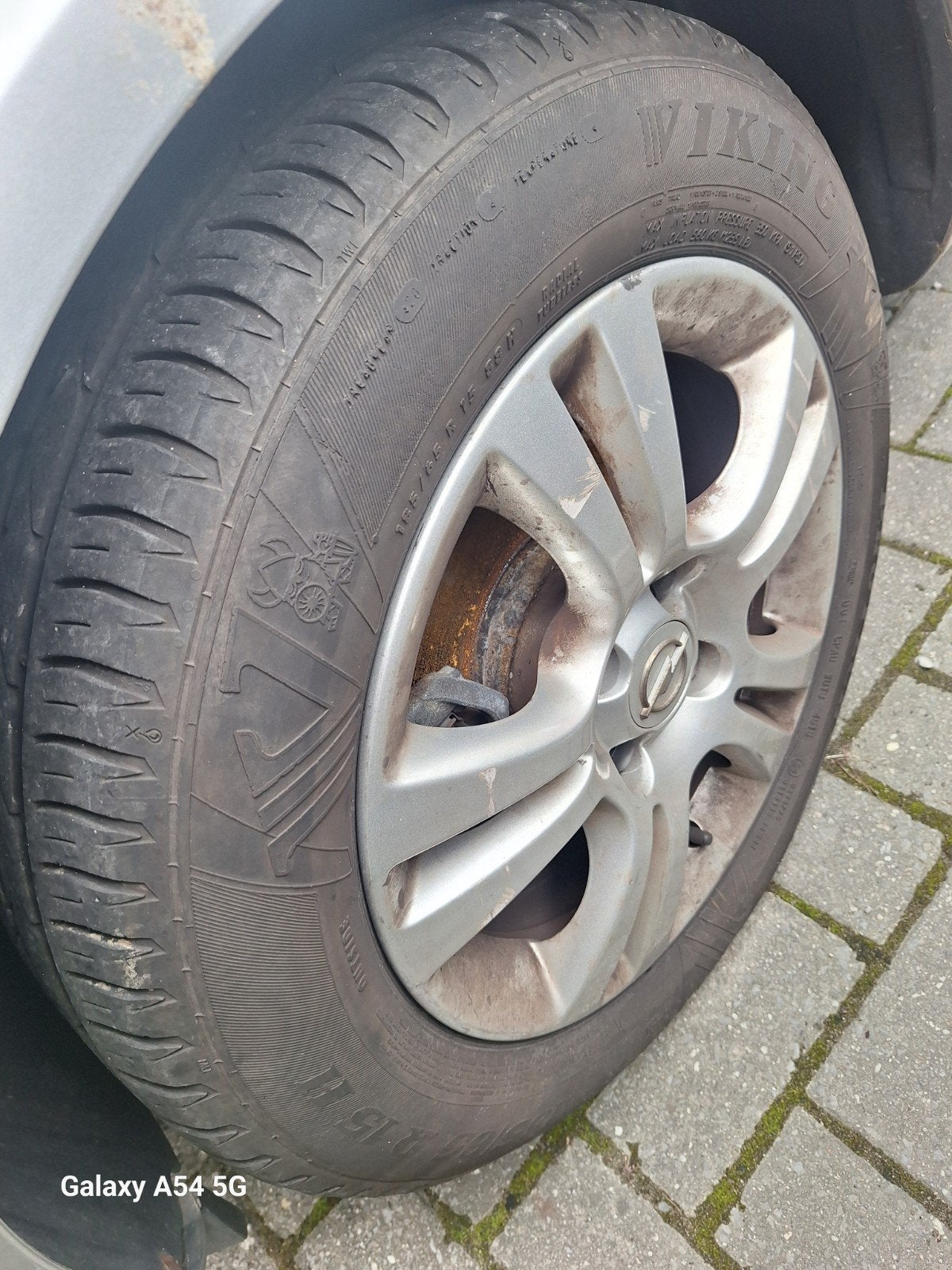 gezocht alu velgen met banden of zonder, Auto-onderdelen, Ophalen of Verzenden, Band(en)