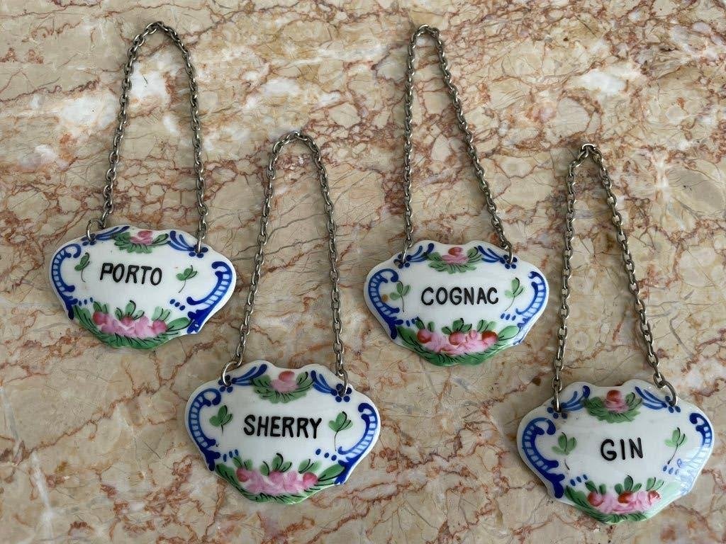 Porseleinen karaf labels, Antiquités & Art, Antiquités | Porcelaine, Enlèvement ou Envoi