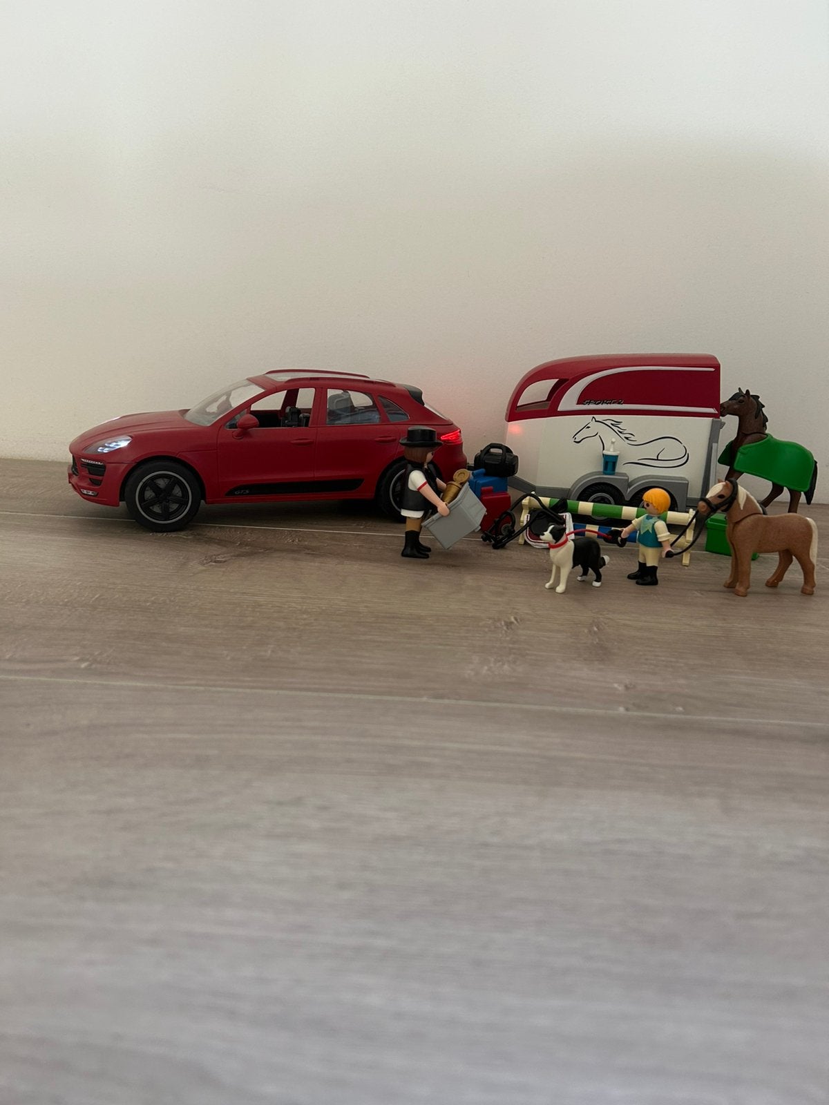 Playmobil country porsche macan GTS 9376, Enlèvement ou Envoi, Kit complet, Utilisé, Country
