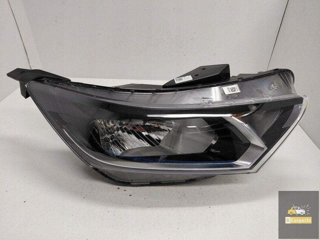92102Q0000, Hyundai i20 III Standard avec phare droit vertic, Heolleung-ro 12
06797  Seoul, Info@hyundai.com, Utilisé, Hyundai