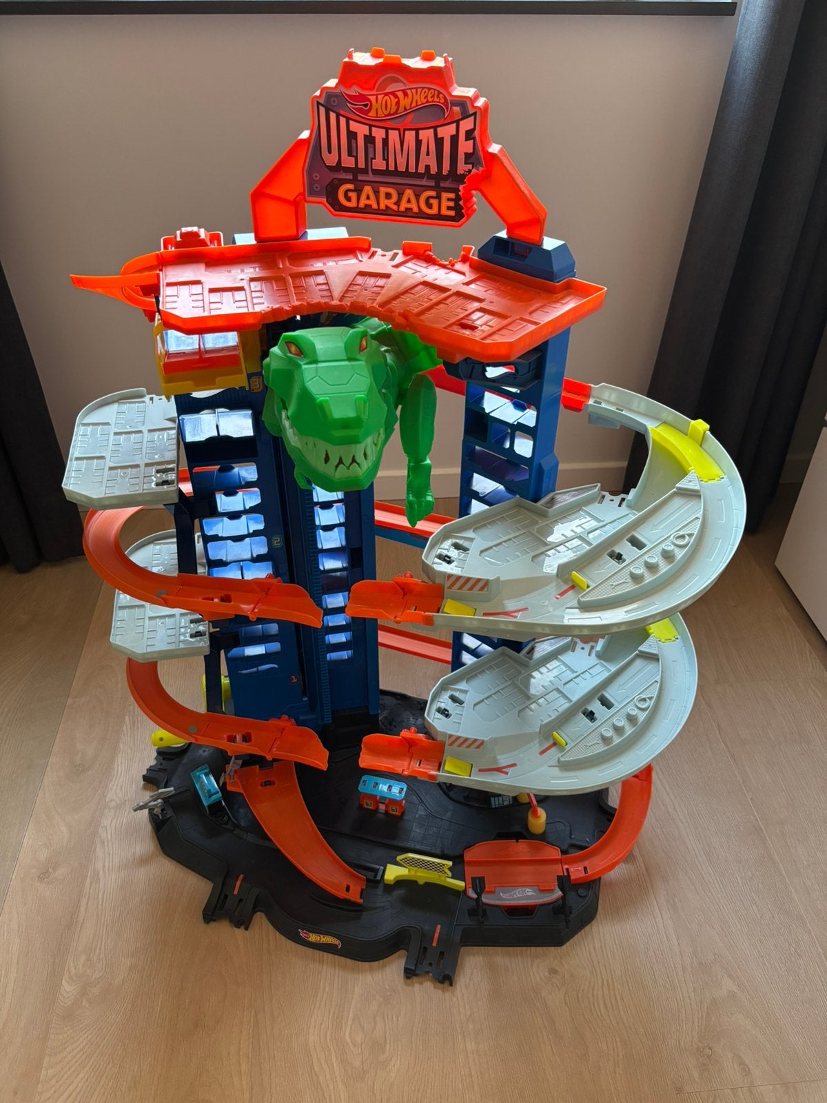 Hotwheels - Ultimate Garage - Als nieuw, Kinderen en Baby's, Ophalen, Zo goed als nieuw