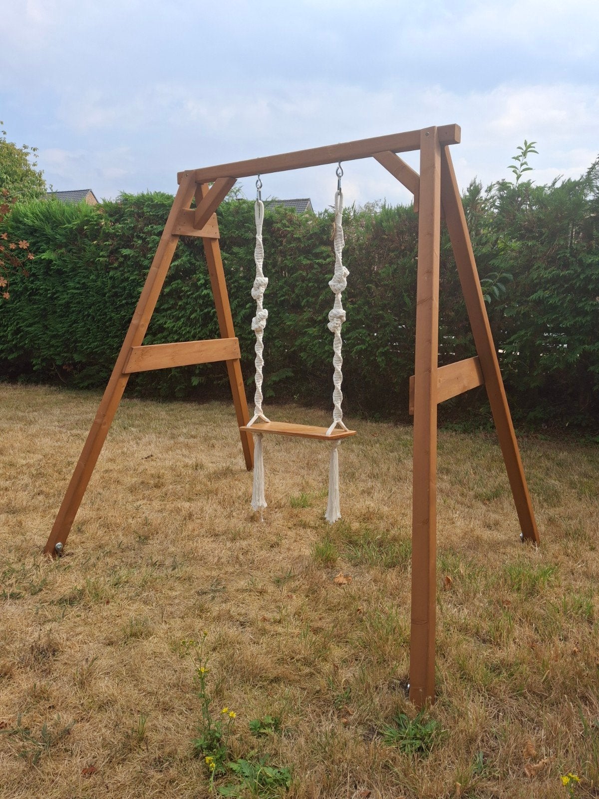 Portique de balançoire en bois 1 place neuf
Neuf, Enlèvement, Neuf