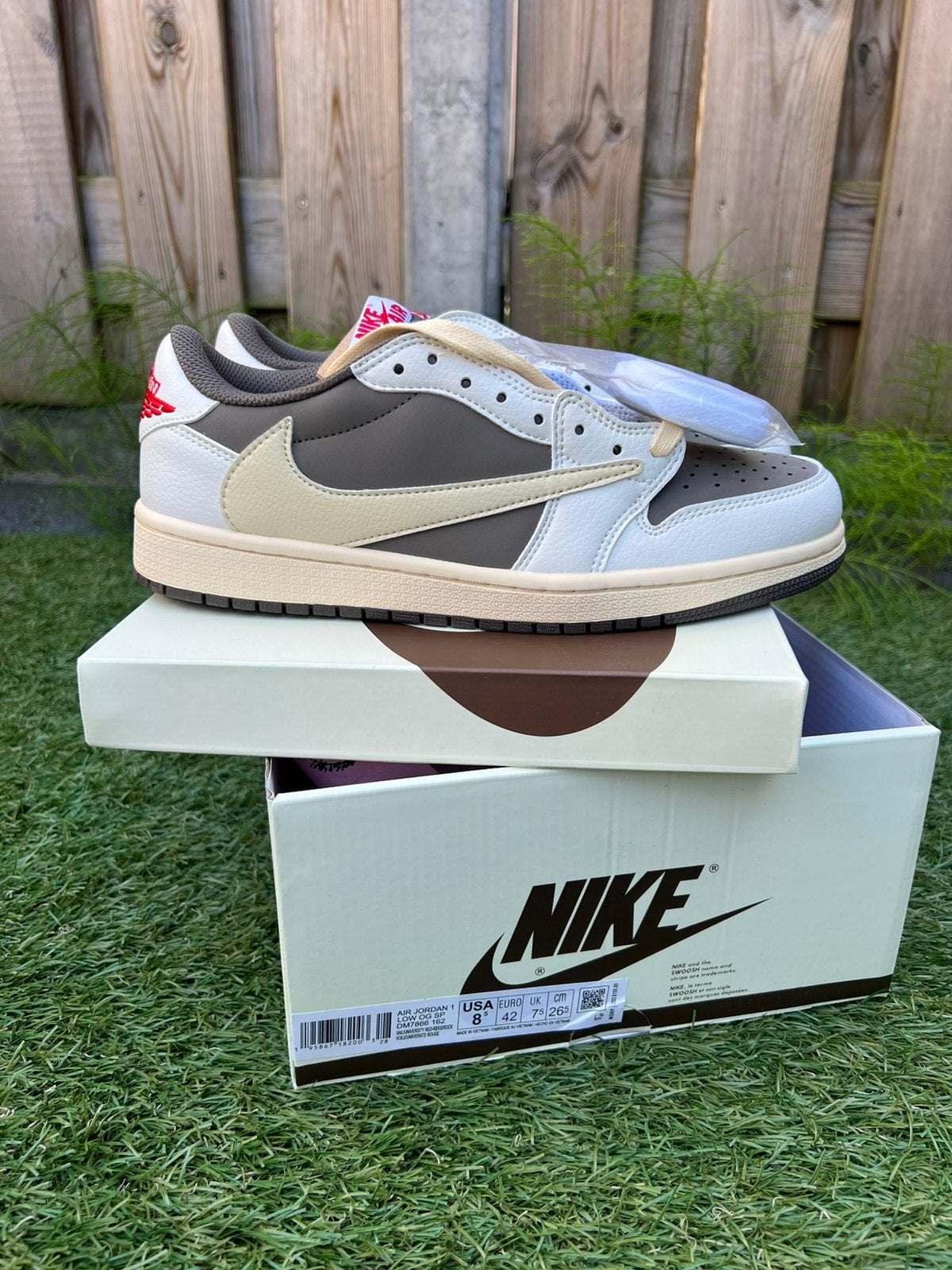 Jordan 1 Retro Low OG SP Travis Scott « Reverse Mocha », Envoi, Neuf, Autres couleurs