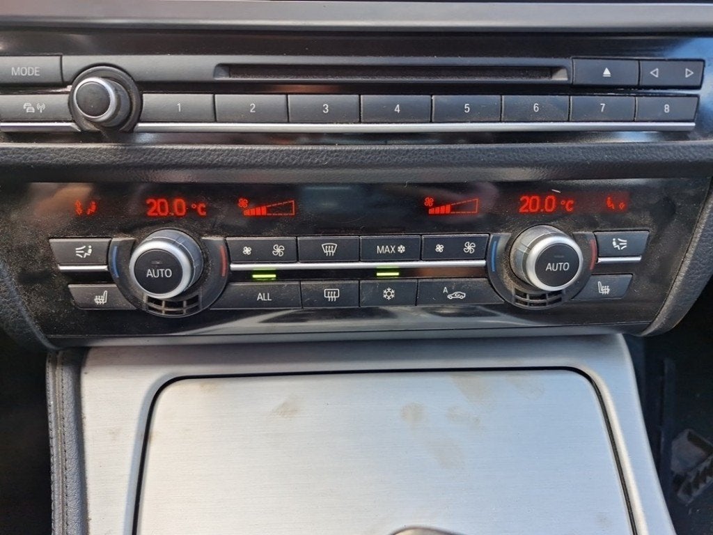 BEDIENINGSPANEEL VERWARMING BMW 5 serie (F10), Gebruikt, BMW, Petuelring 130
80809  München, DE, Bayerische Motoren Werke AG