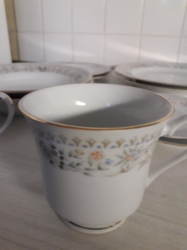 NIEUW Chinees servies voor 2 personen, Antiek en Kunst, Antiek | Servies compleet, Ophalen