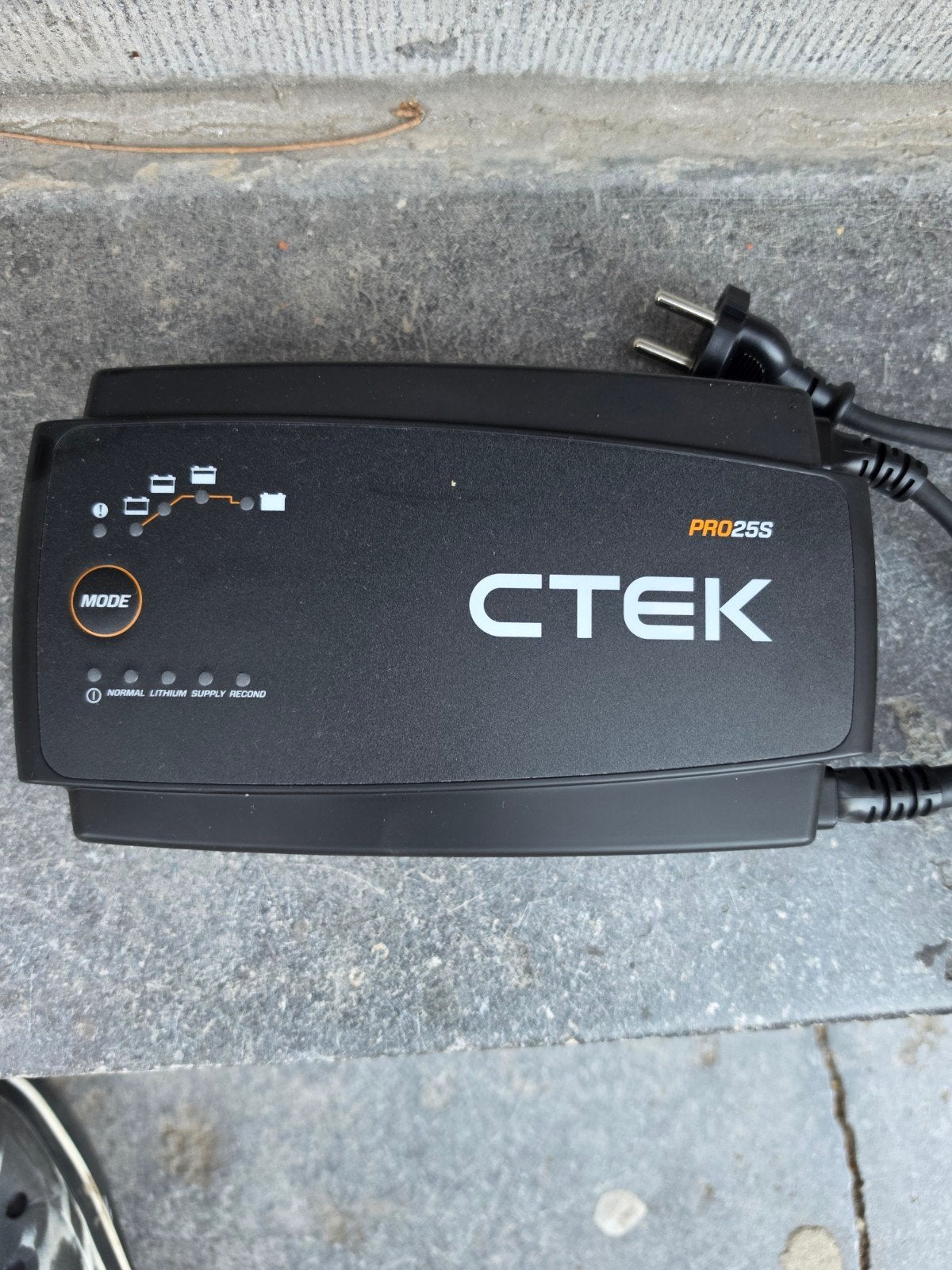 Chargeur de batterie, Neuf