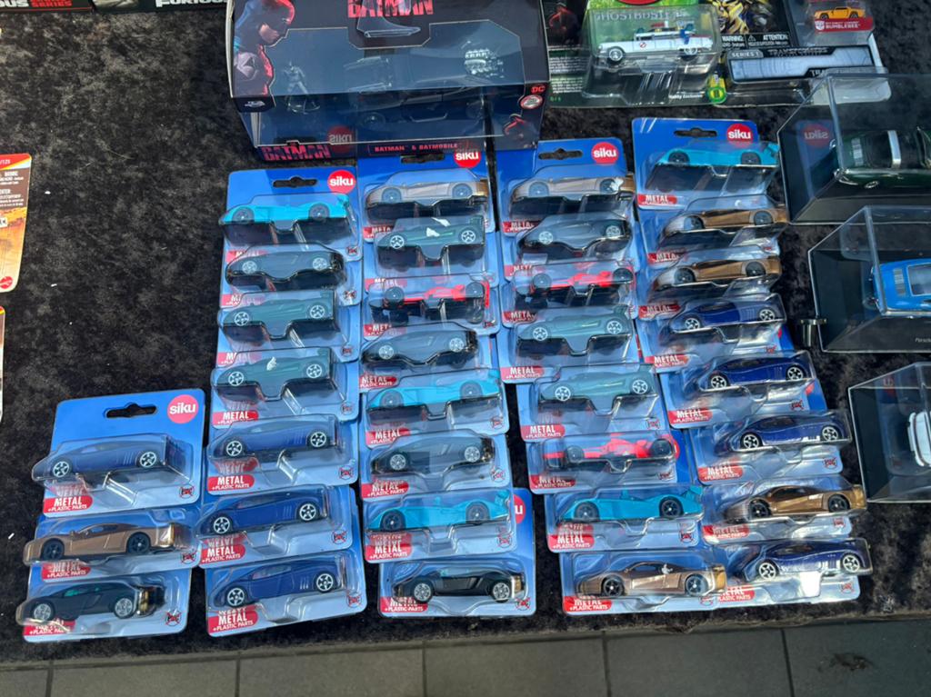 Te koop model auto zie foto bieden???, Enlèvement ou Envoi, Comme neuf, Voiture