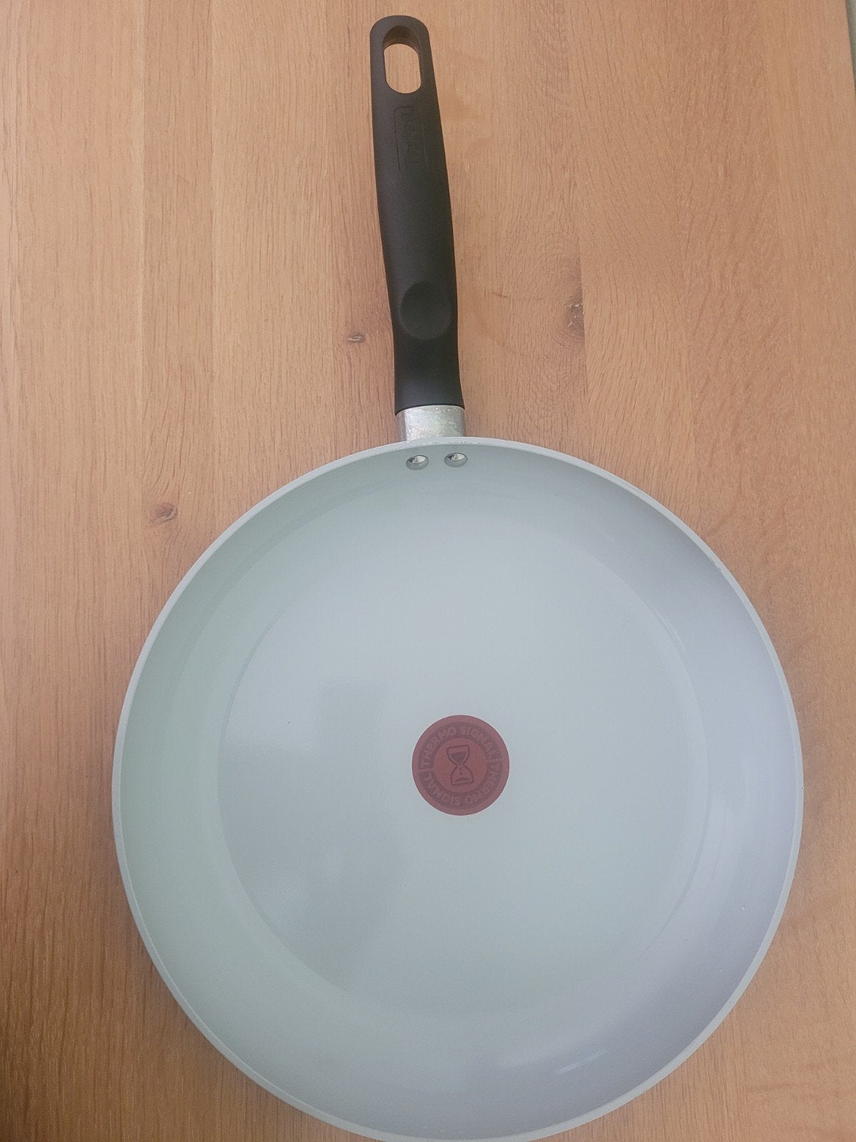 poêles  tefal céramique 28 cm neuve, Enlèvement ou Envoi, Céramique