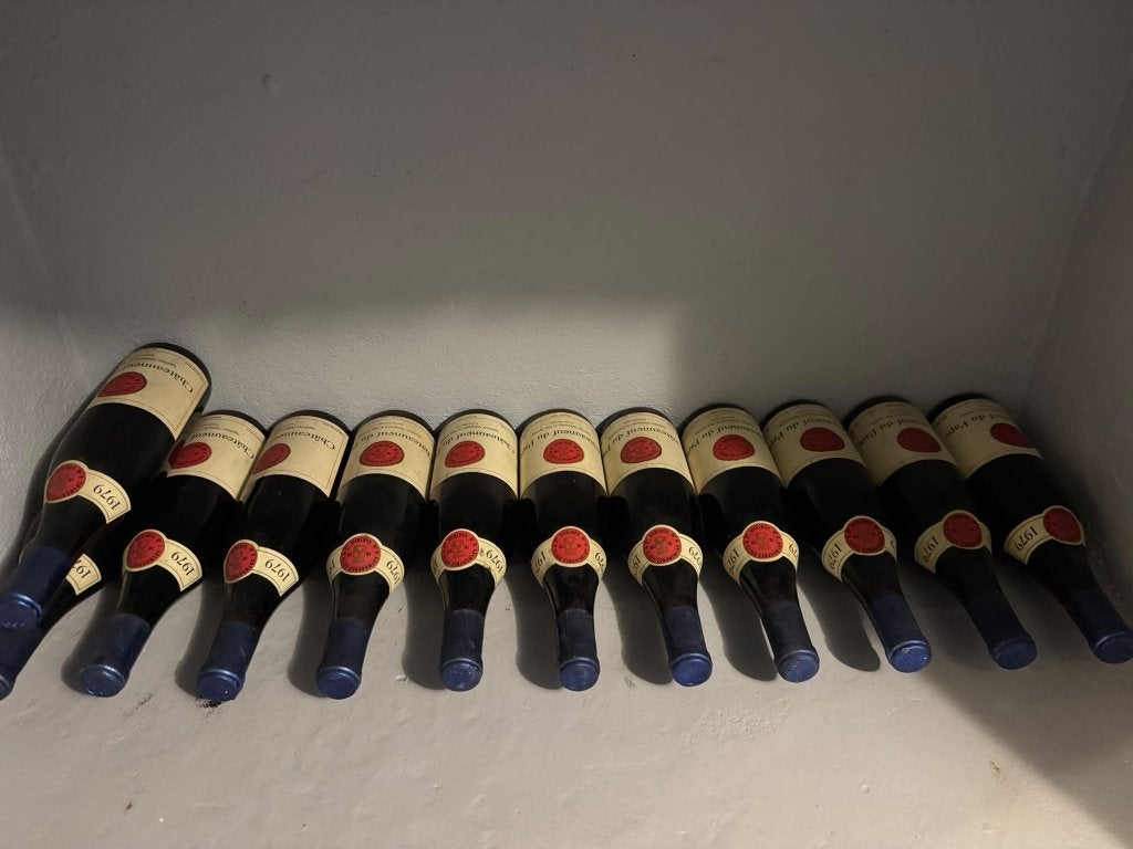 1979 Châteauneuf-du-Pape AOC (Lot de 12 bouteilles), Collections, Neuf, Pleine, Enlèvement, Vin rouge