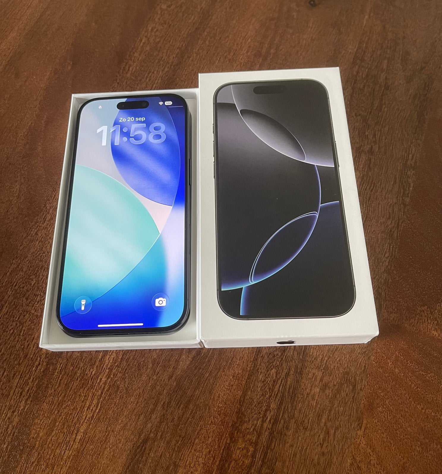 Apple iPhone 16 Pro - 95 % Batt - Excellent état - FaceID HS, Télécoms, IPhone 16 Pro, 128 GB, Enlèvement ou Envoi, Comme neuf