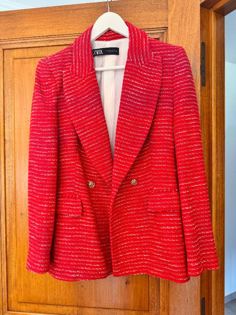 Blazer zara en tweed couleur rouge, Zara, Jasje, Gedragen, Rood