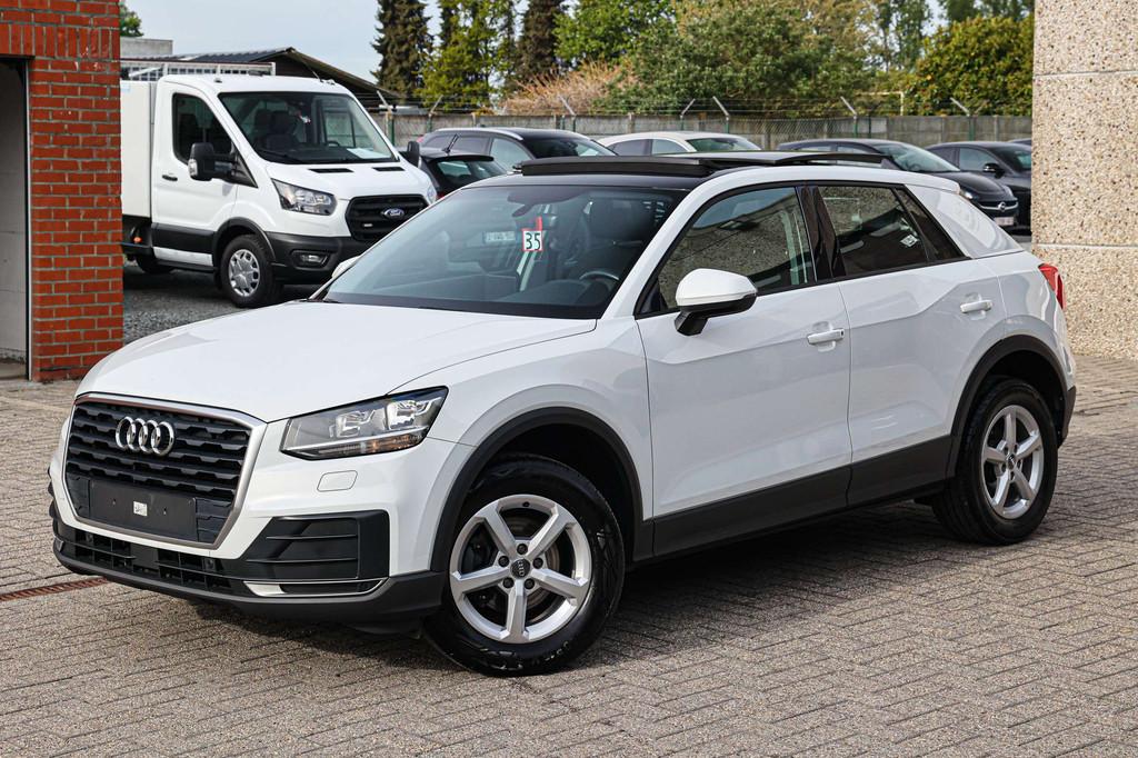 Audi Q2 SCHUIF-KANTELDAK*PARKEERSENSOREN*AFNEEMBARE-TREKHAAK, Voorwielaandrijving, Stof, 4 cilinders, Parkeersensor