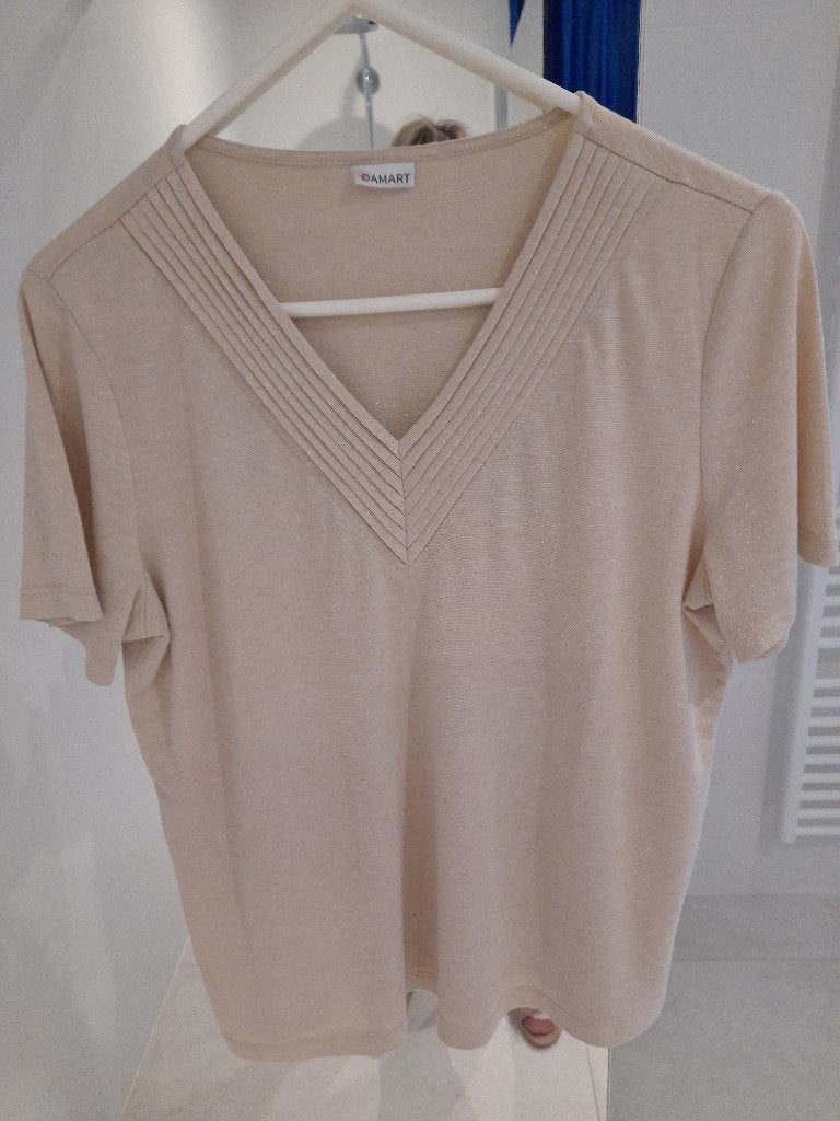 T-shirt Damart m, Maat 38/40 (M), Ophalen of Verzenden, Zo goed als nieuw, Korte mouw