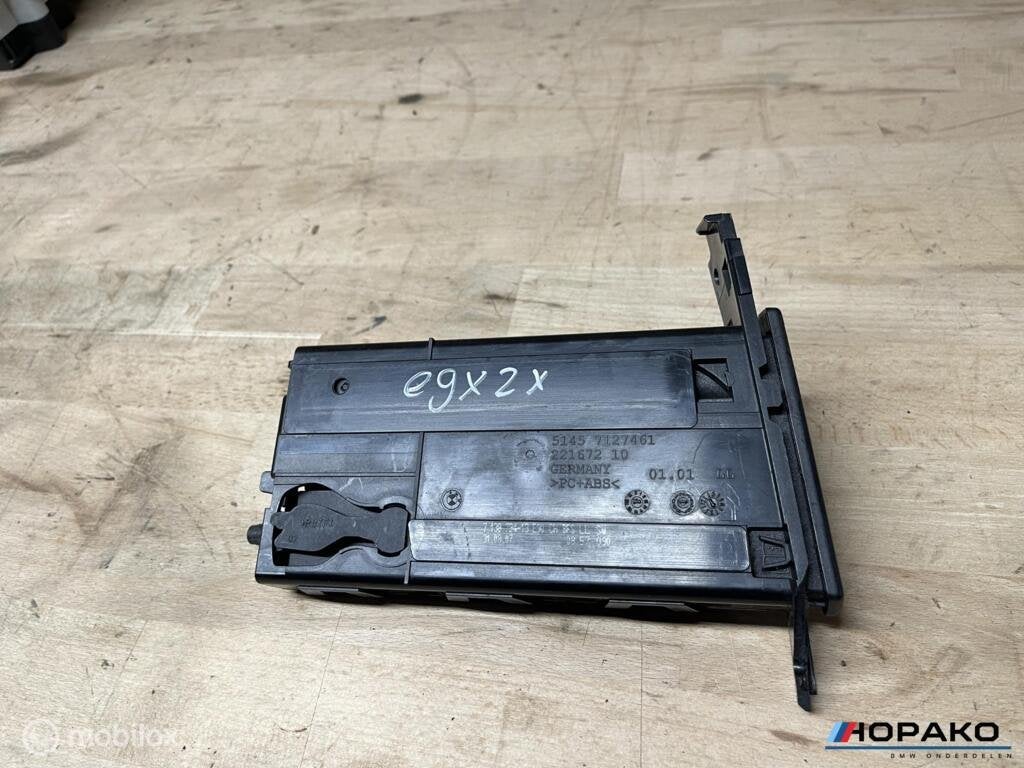 Bekerhouder R BMW 3 serie E90 E91 E92 E93 | 5145712746 pre, Enlèvement ou Envoi, Einsteinlaan 5 rijswijk, Bmw, Utilisé