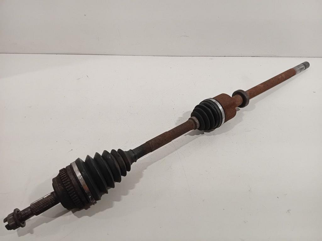 Aandrijfas rechts voor Nissan Interstar, Onderdelen@venauto.nl, Van der Ven Autorecycling B.V., Gebruikt, Ettenseweg 76, 4706 PB Roosendaal, The Netherlands