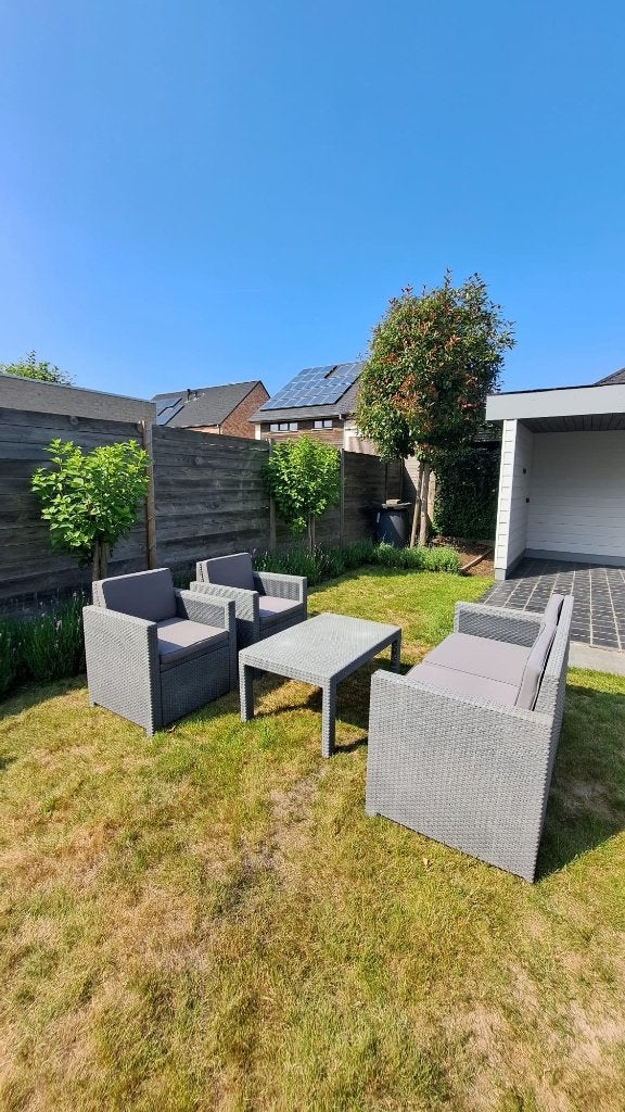 Loungeset inlcusief kussens, Ophalen, 5 zitplaatsen, Gebruikt, Rotan