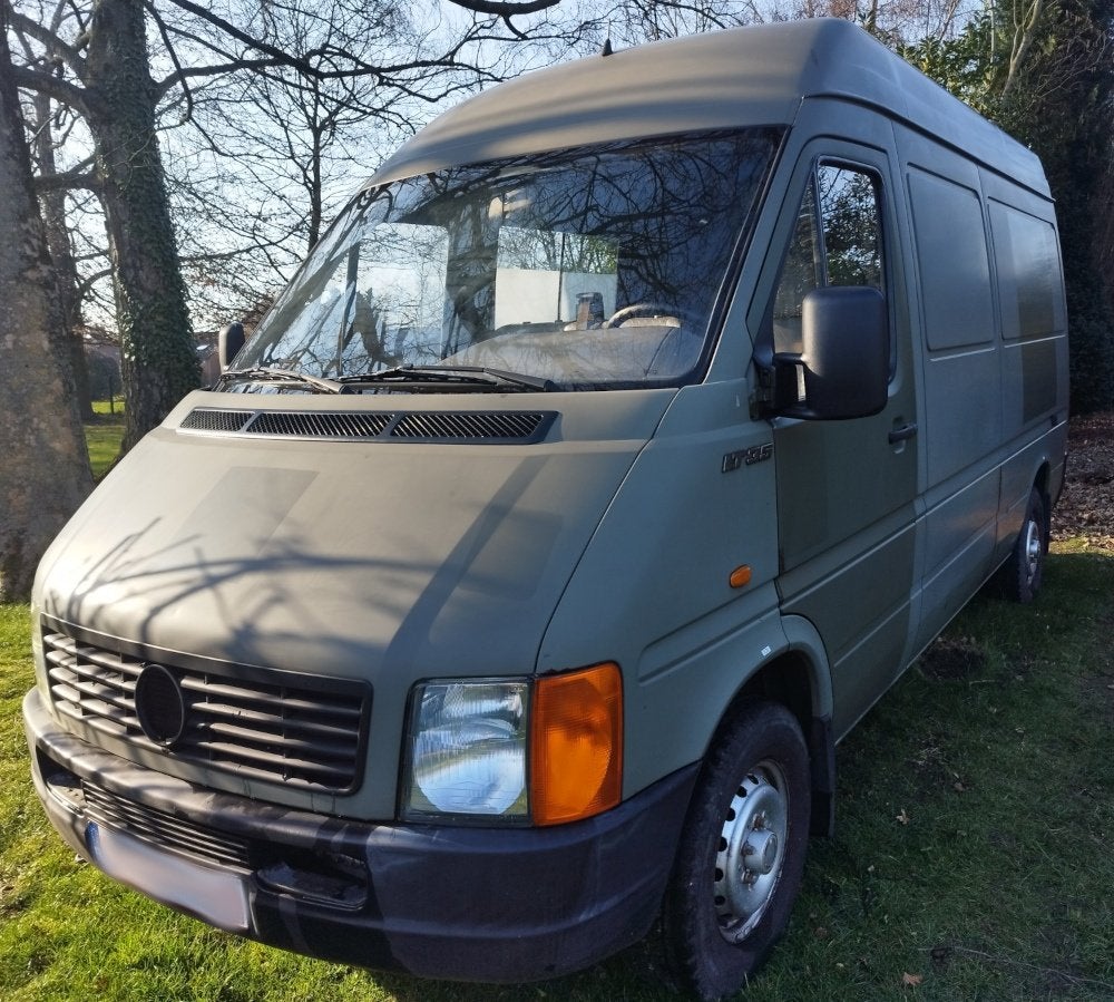 VW lt35 - Ancienne ambulance de l'armée belge, Euro 2, 75 kW, Achat, 4 portes