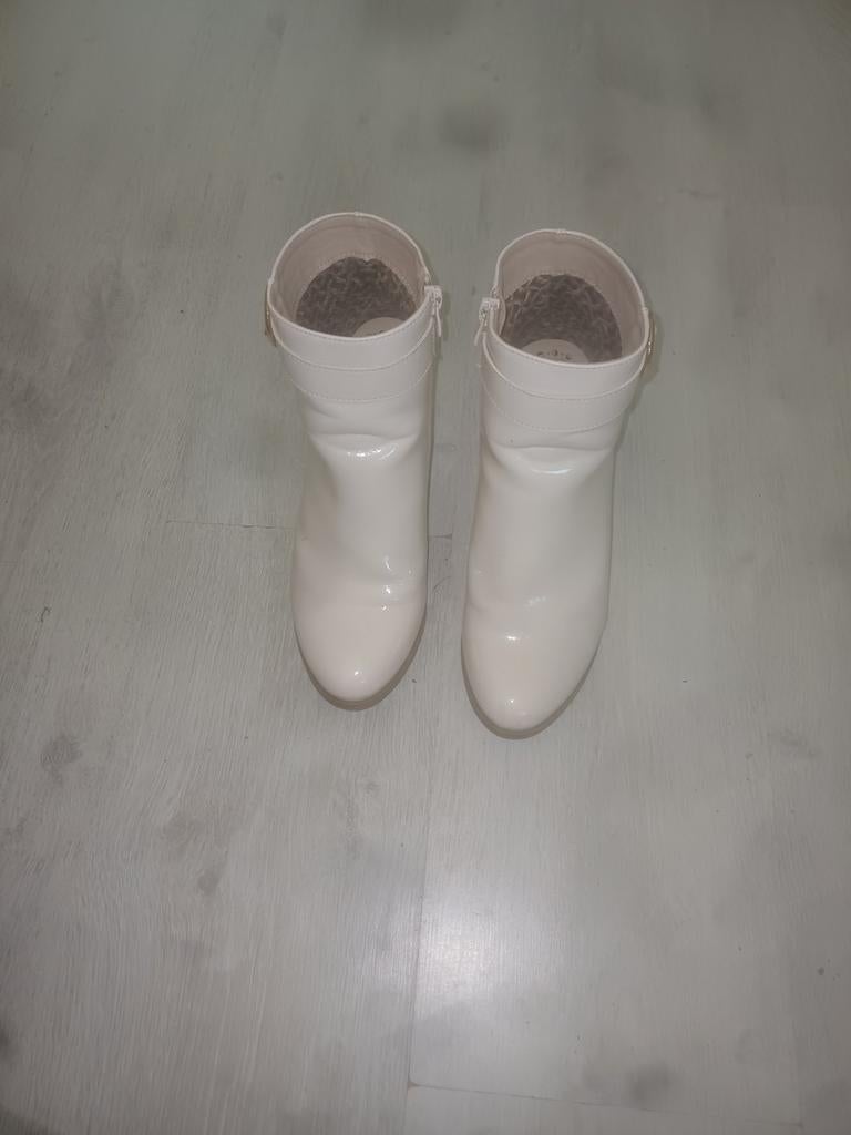 Dames schoenen maat 39 we zijn van west-vlaanderen, Kinderen en Baby's, Ophalen