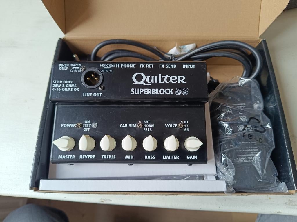 Quilter SuperBlock US (25W Fender-style amp in a box)