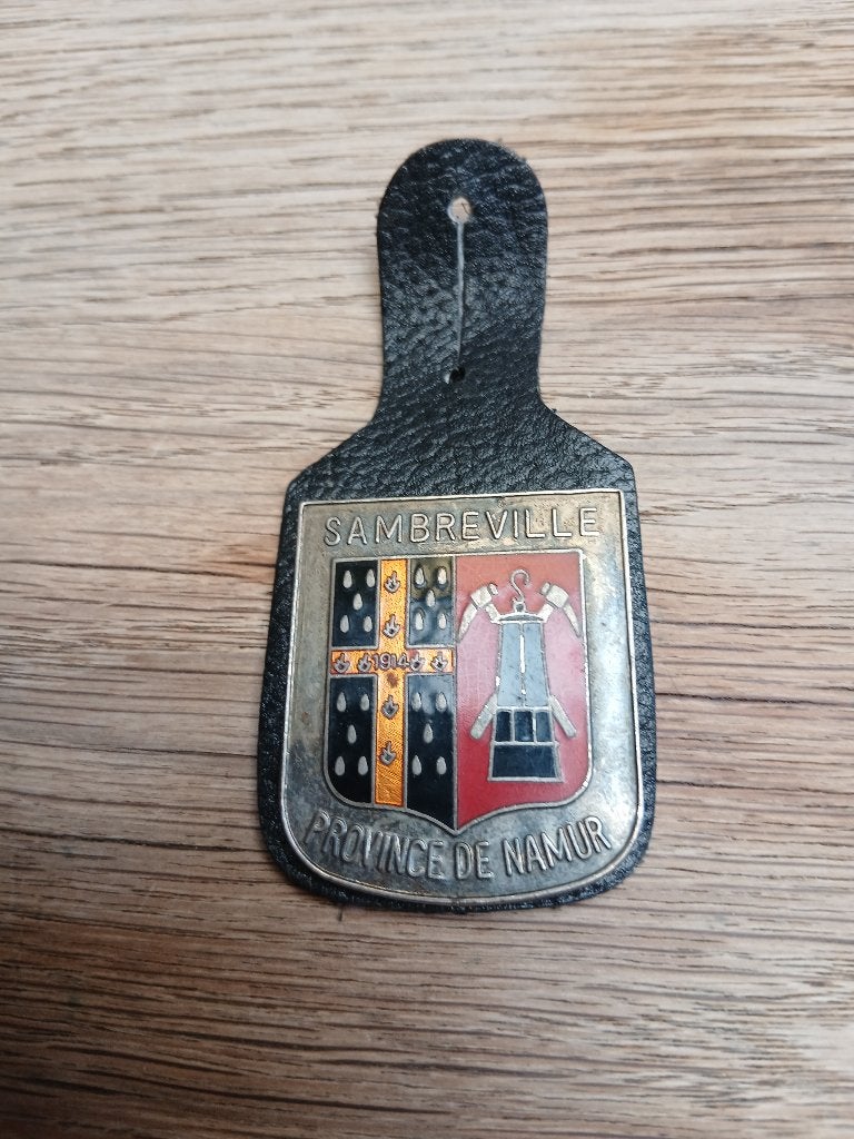 Breloque police de Sambreville, Collections, Objets militaires | Général, Envoi, Autres, Emblème ou Badge
