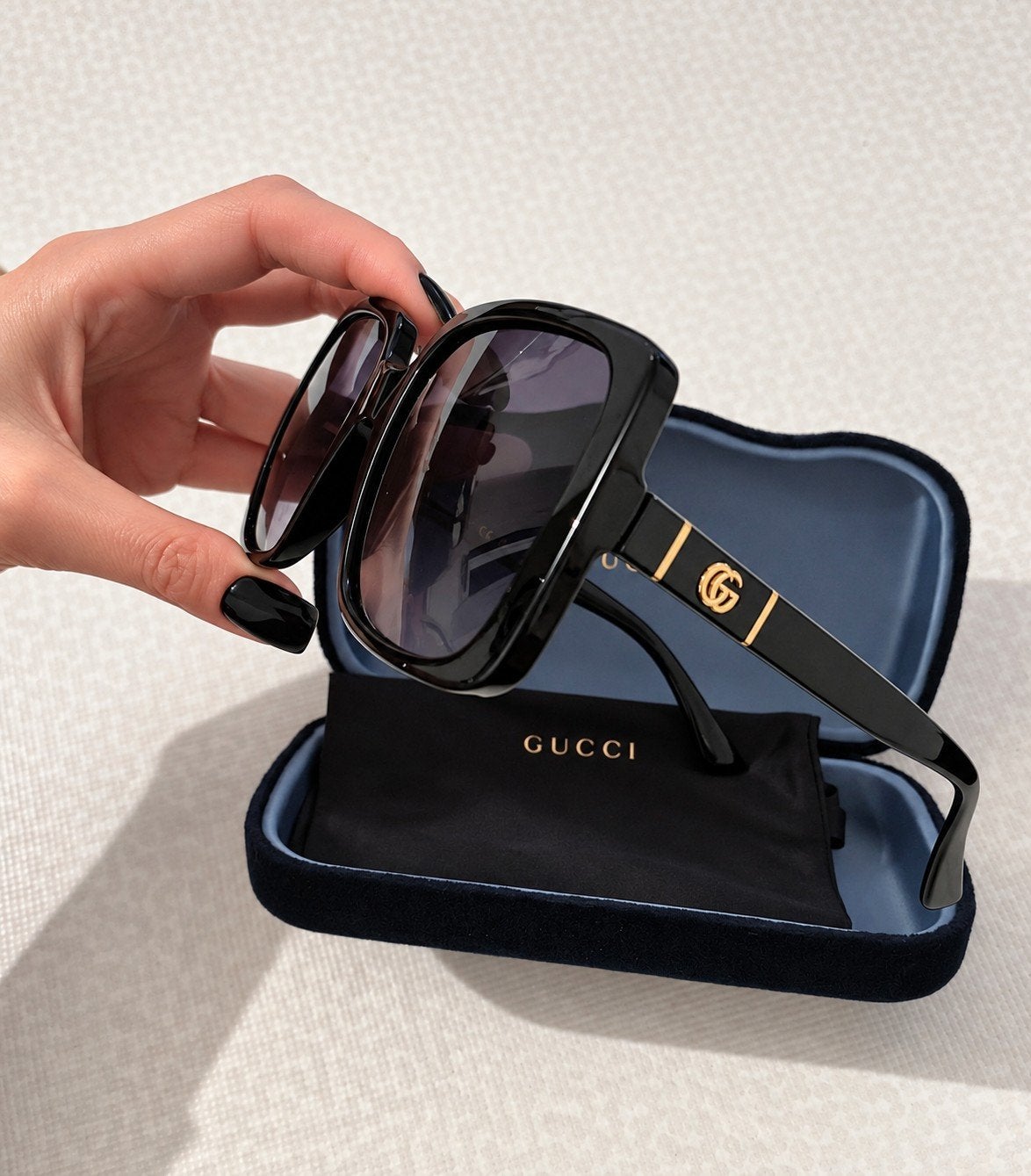 lunettes de soleil, Autres marques, Enlèvement ou Envoi, Comme neuf, Lunettes