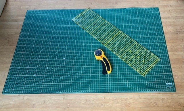 Snijmat Exxo, Omnigrid liniaal Prym en Rolsnijder Olfa, Hobby en Vrije tijd, Ophalen, Nieuw, Overige typen