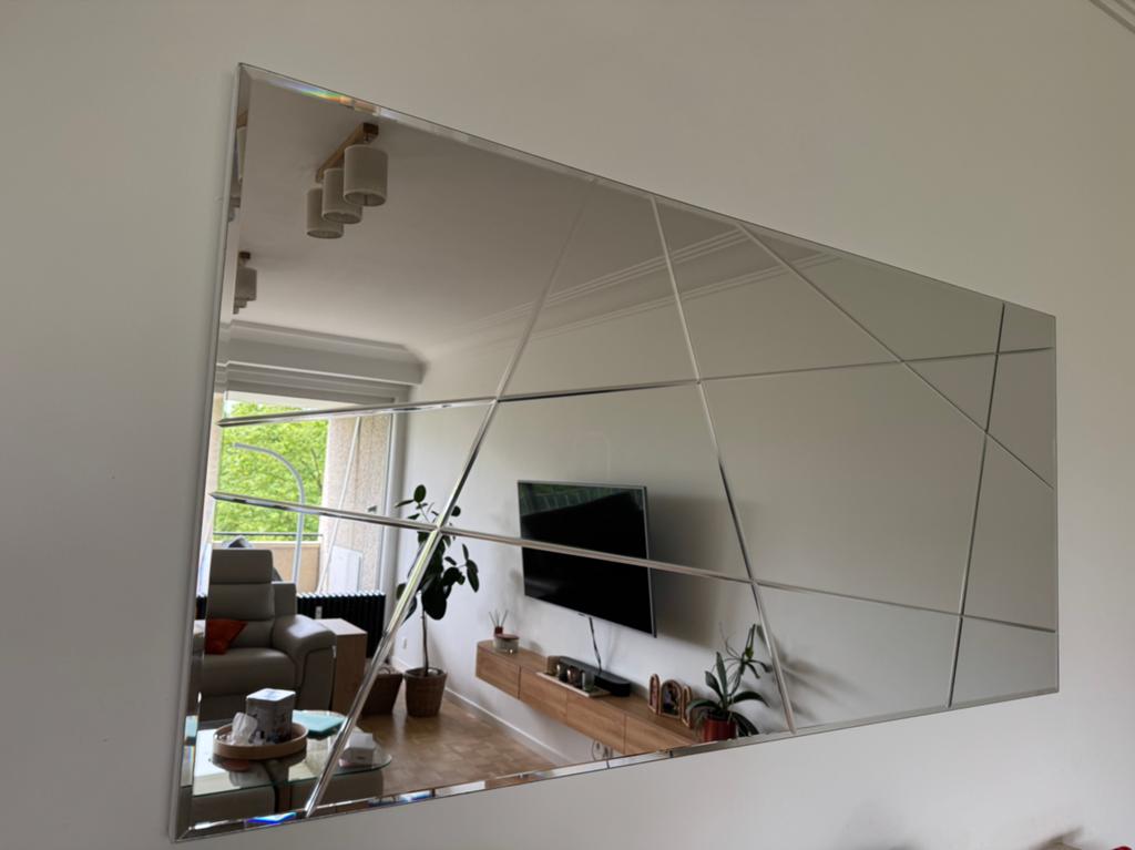 Mirror, Enlèvement, Comme neuf