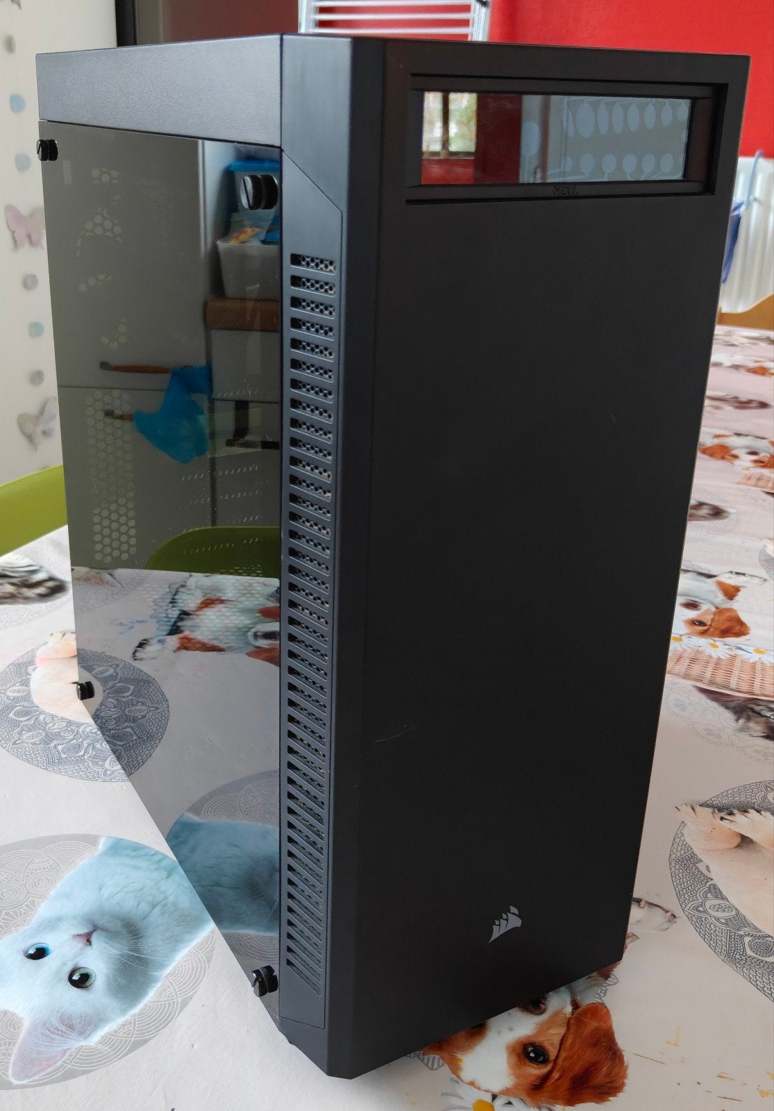 Corsair 110R PC -Behuizing + NZXT Sentry 3 + Extra Fan, Computers en Software, Ophalen, Zo goed als nieuw
