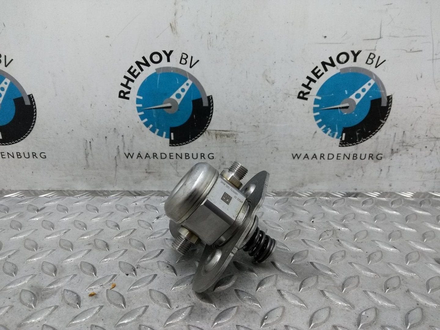 BMW 2 SERIES TOURER BRANDSTOF POMP VOOR DE INJECTOR 13517636, Ophalen of Verzenden, Gebruikt, ARN erkend