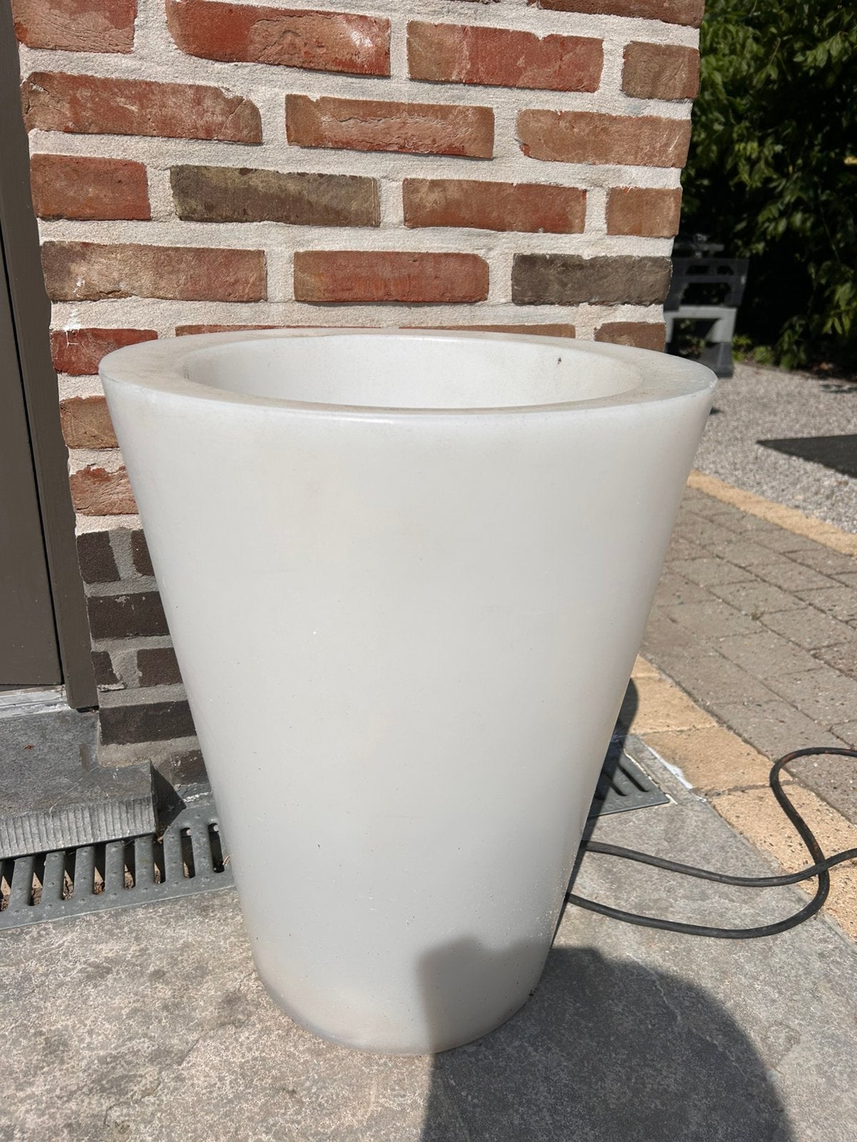 Rond plantenbak kan buiten en binnen in wit, Ophalen, Kunststof, Gebruikt, Rond