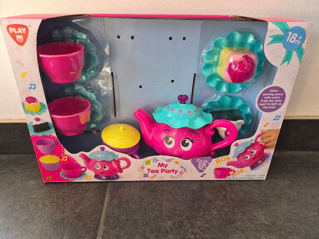 Speelgoed: Theeservies of Servies Set in doos, Kinderen en Baby's, Ophalen of Verzenden, Zo goed als nieuw, Met licht