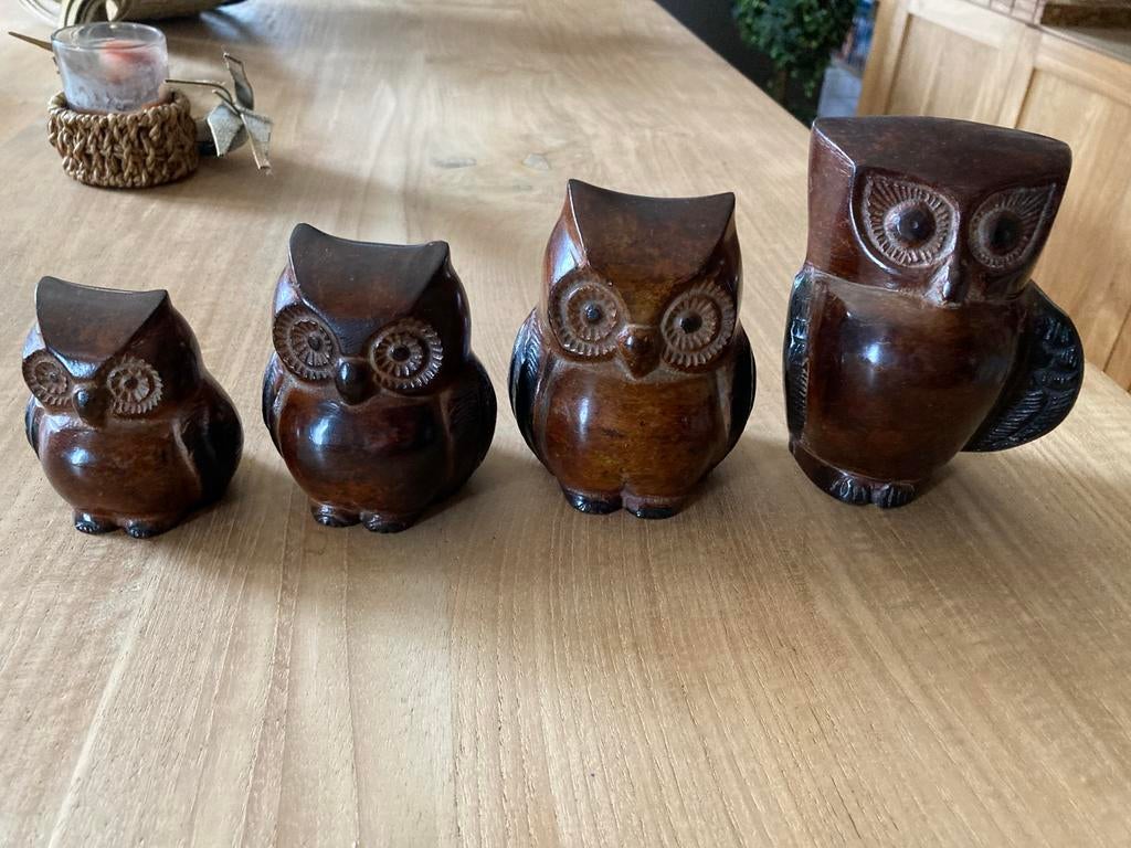 Chouettes en bronze, 4 pièces, Envoi, Comme neuf, Oiseaux, Statue ou Figurine