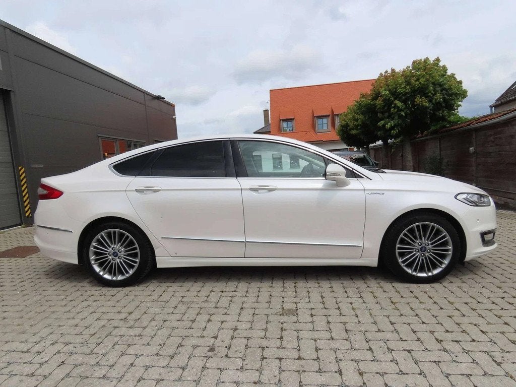 Ford Mondeo VINGALE , MEHV hybrid (bj 2018, automaat), Auto's, Ford, Automaat, Gebruikt, Zwart, Mondeo