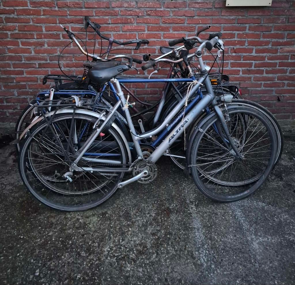 10 fietsen, Fietsen en Brommers, Ophalen