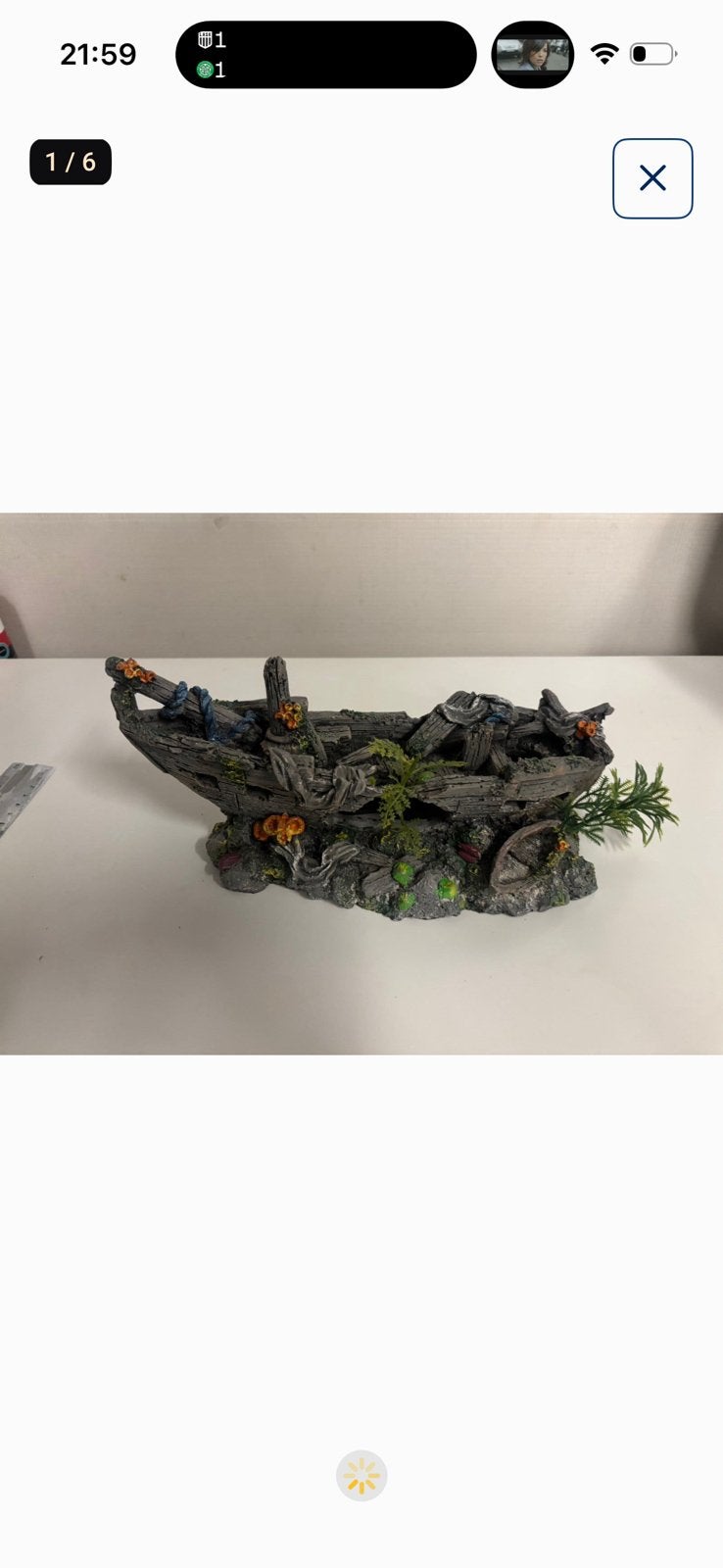 Aquariumdecoratie - Kleurrijk Scheepswrak (€5), Ophalen of Verzenden, Zo goed als nieuw