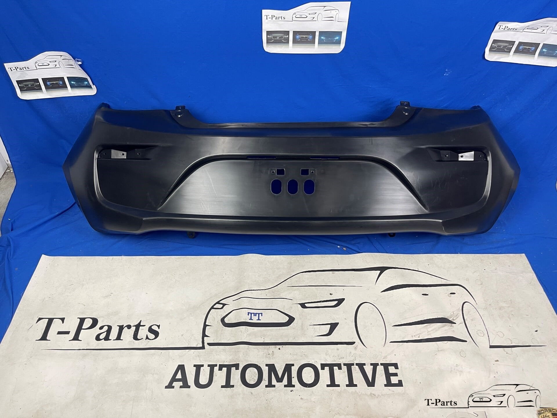 Mitsubishi space star achterbumper 2016+ bumper nieuw, Arrière, Pare-chocs, Mitsubishi Motors Corporation, Mitsubishi