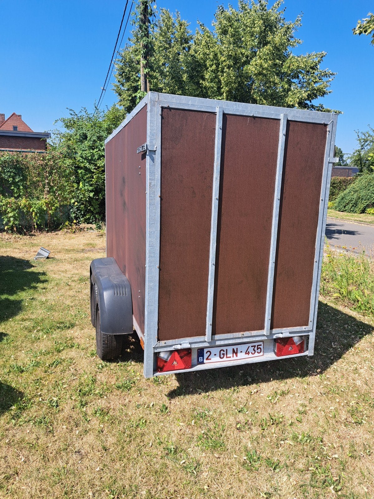 Gesloten aanhangwagen, Enlèvement