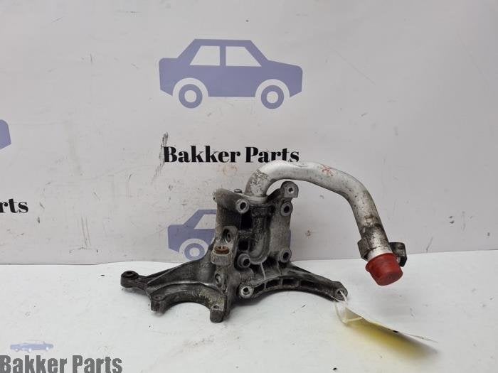 Support pompe clim d'un Porsche Cayenne, -, -, Porsche, 3 mois de garantie