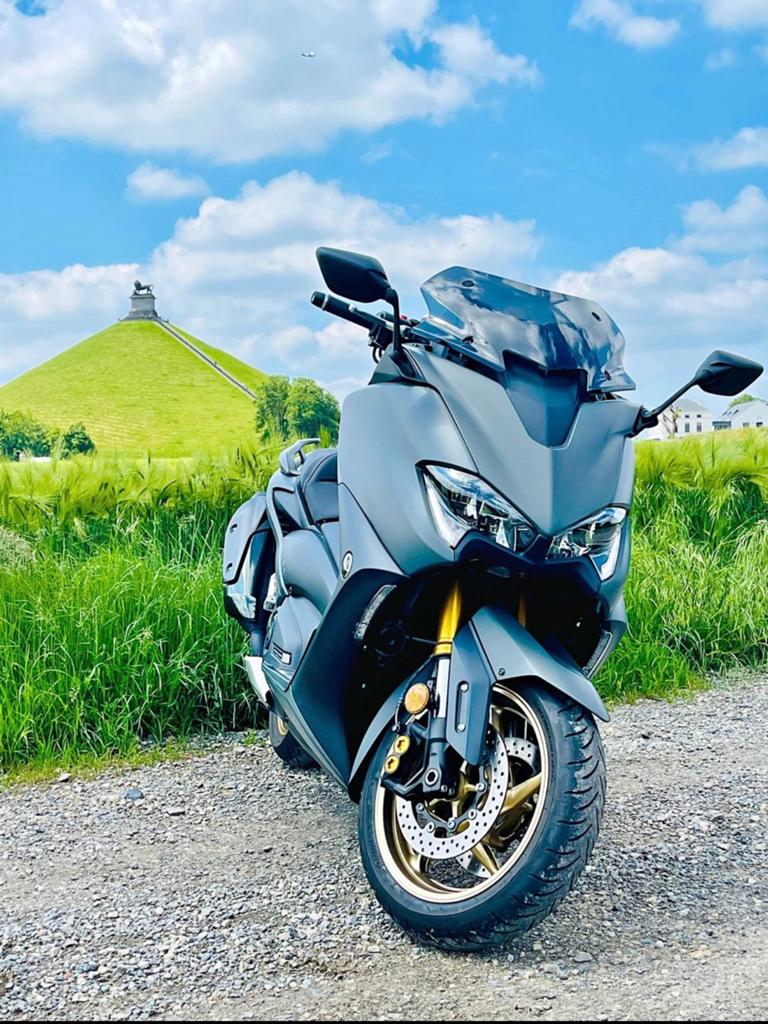 Yamaha Tmax 560 Tech Max 2021 in perfecte staat, Motoren, Motoren | Yamaha, Occasion, 560 cc, Particulier, Automaat