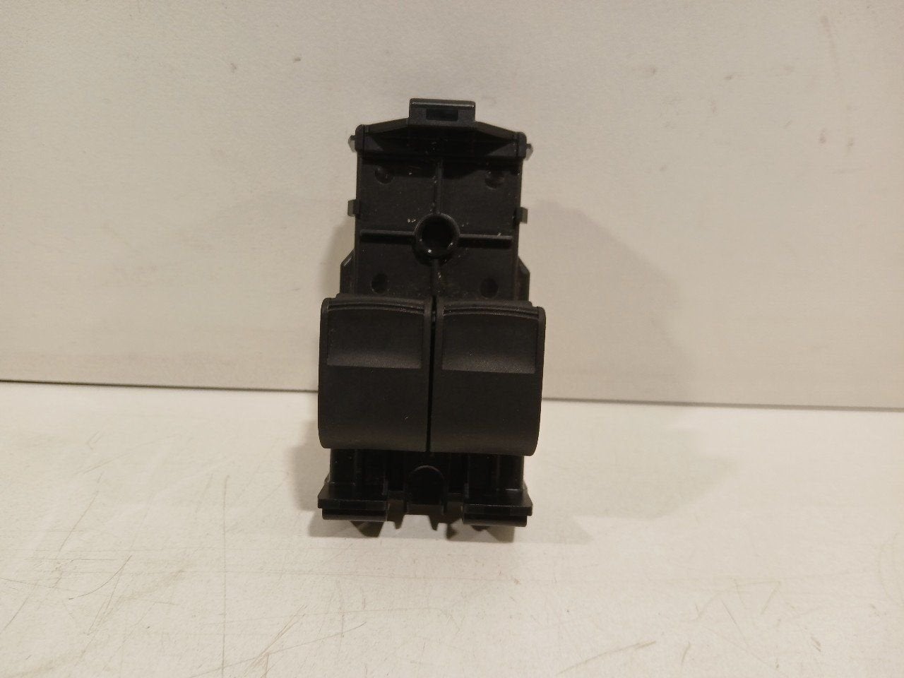 Bedieningspaneel elektrische ramen Toyota Aygo, Onderdelen@venauto.nl, Van der Ven Autorecycling B.V., Gebruikt, Ettenseweg 76, 4706 PB Roosendaal, The Netherlands