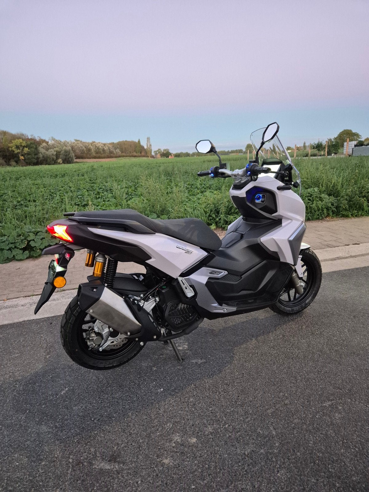 ARIIC gobi 125cc scooter (NIEUW) ABS TCS, Ophalen, 1 cilinder