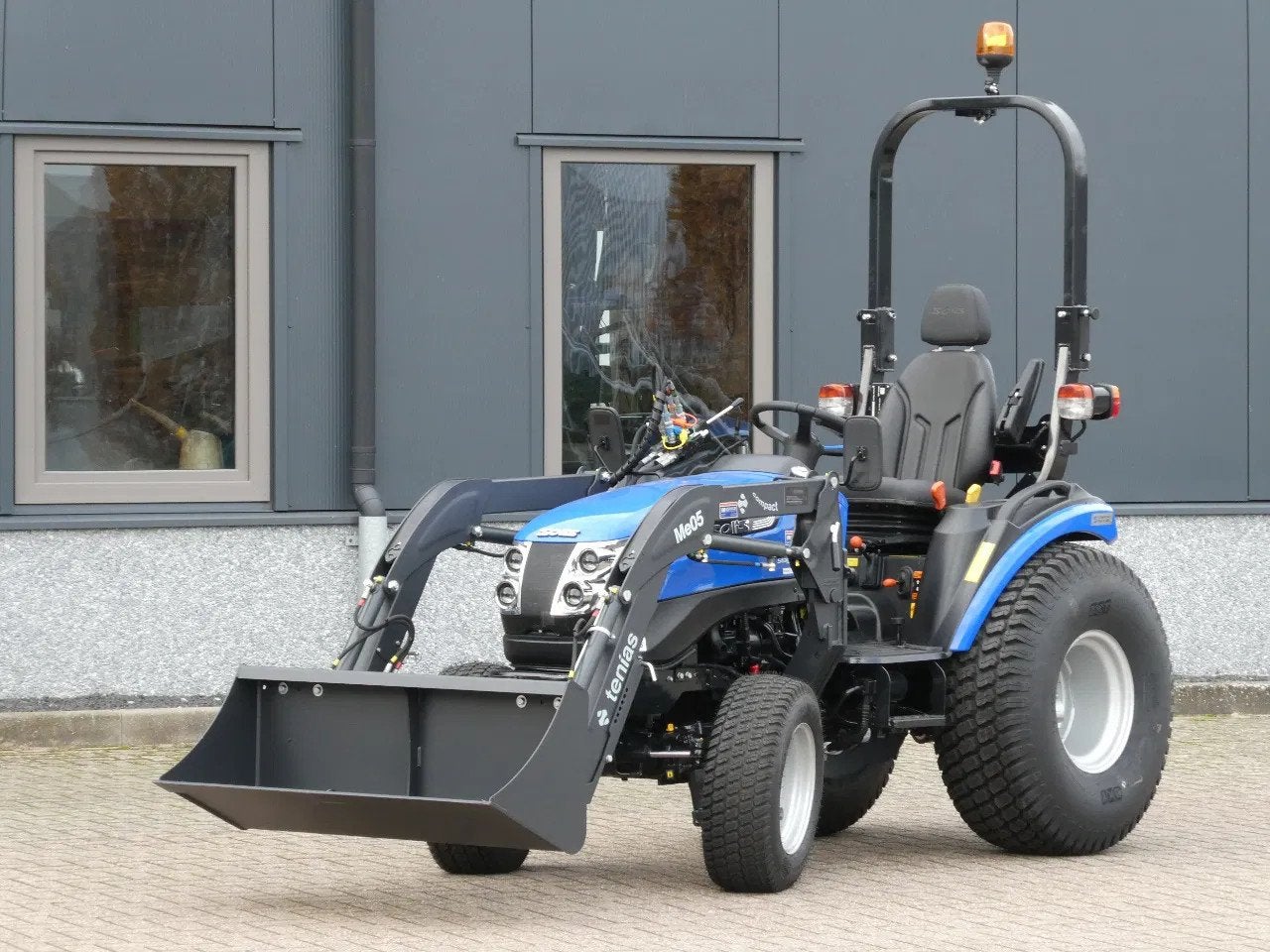 Solis 26 4wd HST / 00003 Draaiuren / Voorlader, Zakelijke goederen, Landbouw | Tractoren, Overige merken, Gebruikt, Mathijs Merkelijn