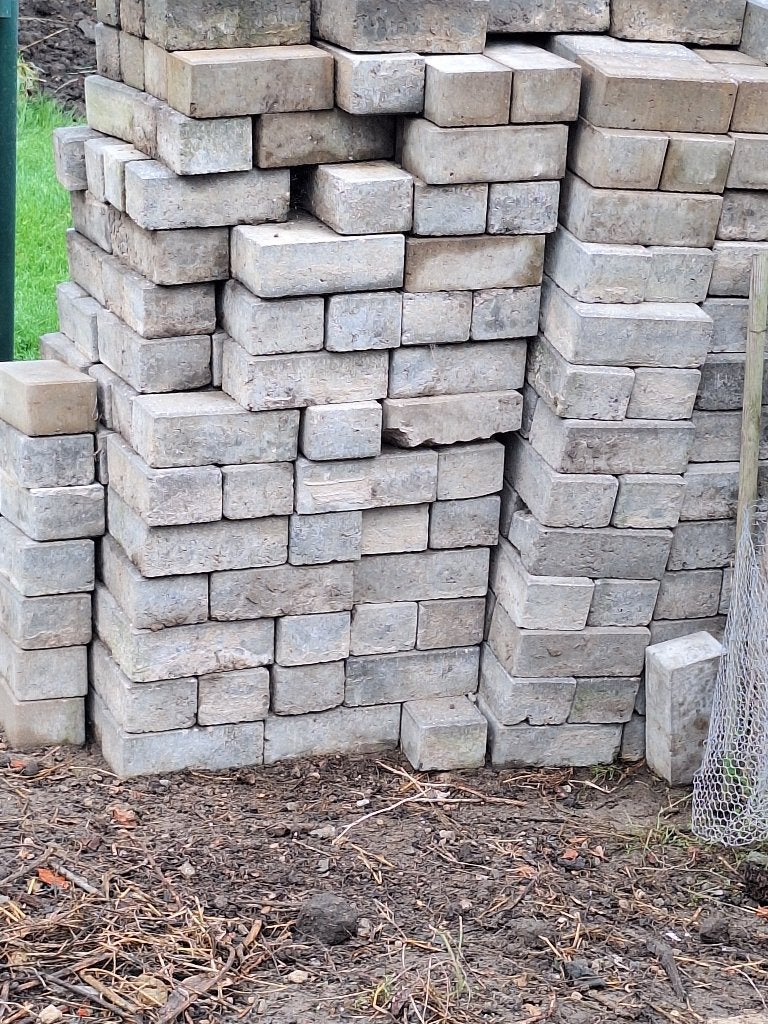 Betonnen stenen, Ophalen, Klinkers, Zo goed als nieuw, Minder dan 5 m²